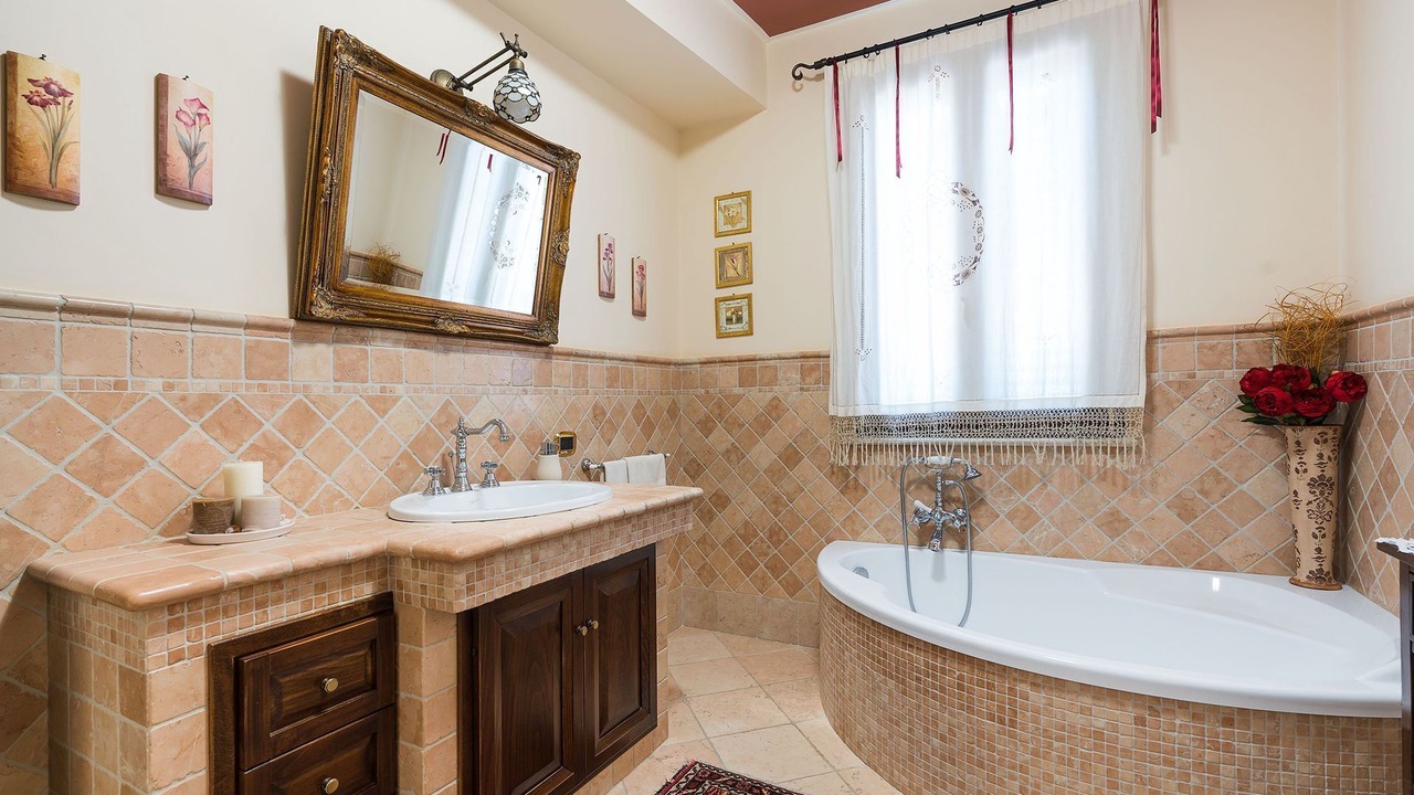Photo of Bathroom in Paceco
