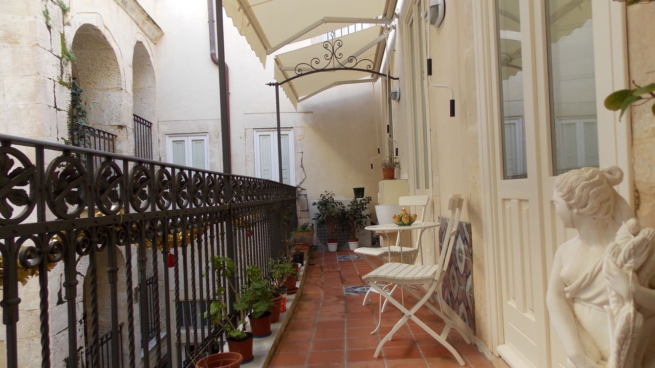 Photo of Patio Balcony in Ortigia