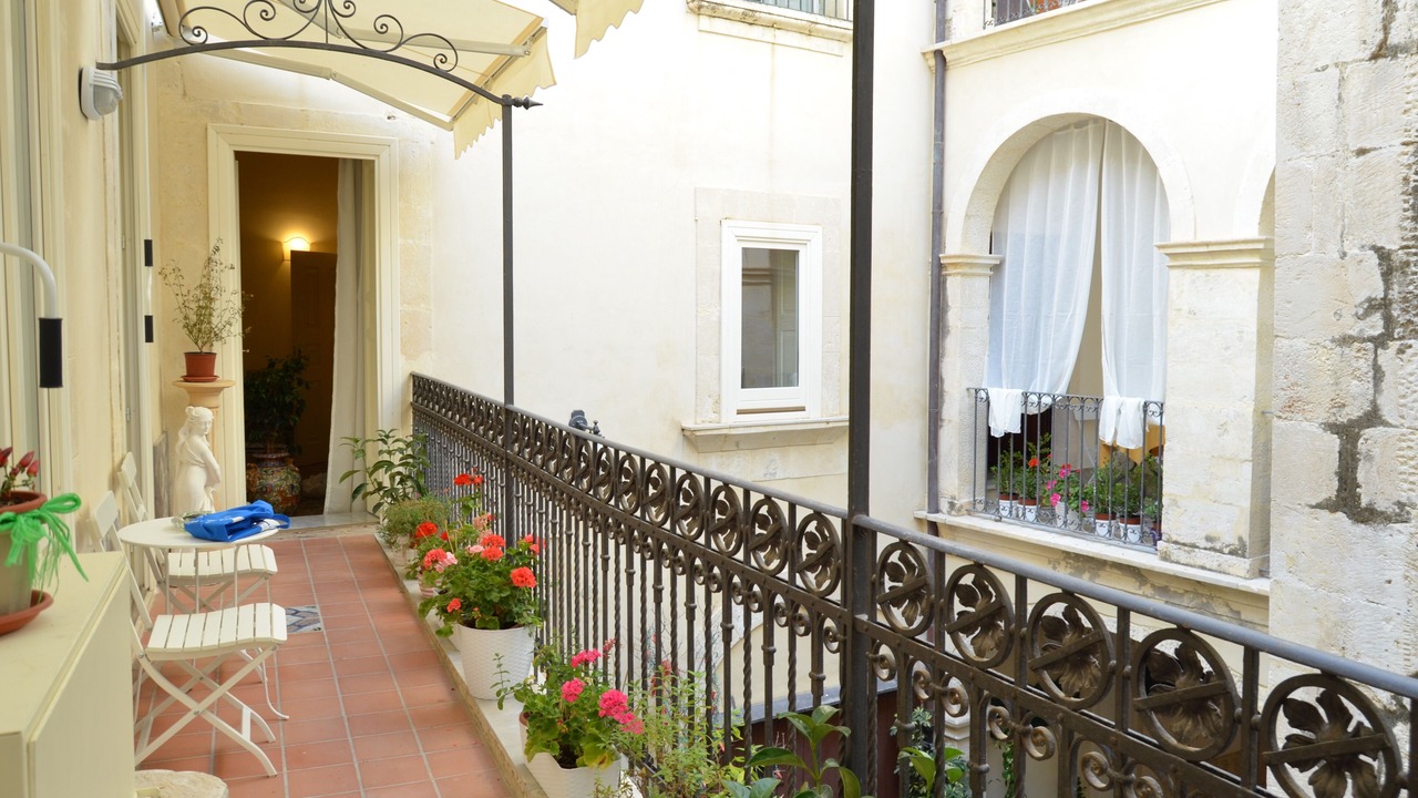 Photo of Patio Balcony in Ortigia