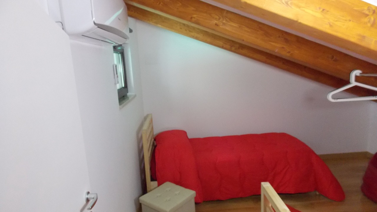 Photo of Bedroom in Auletta