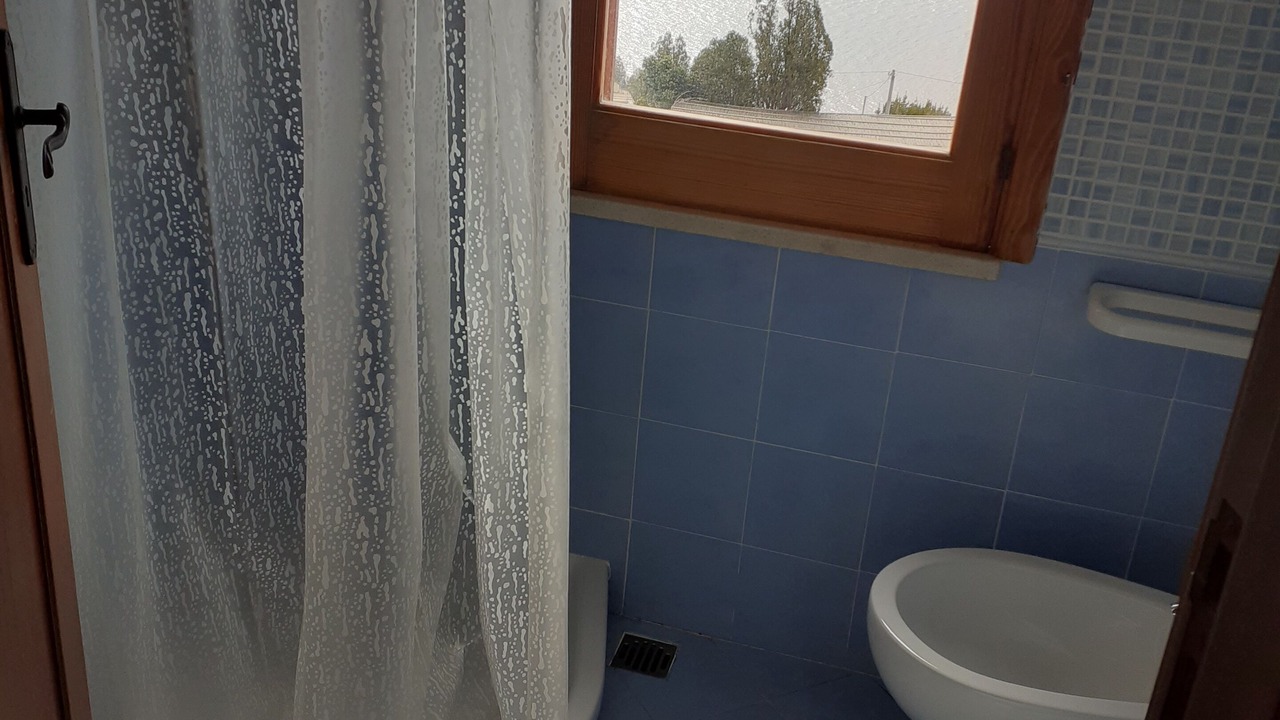 Photo of Bathroom in Leni