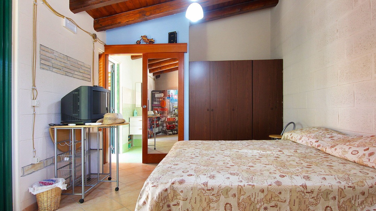 Photo of Bedroom in Campofelice di Roccella