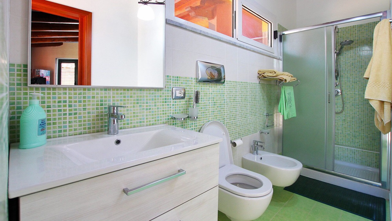 Photo of Bathroom in Campofelice di Roccella