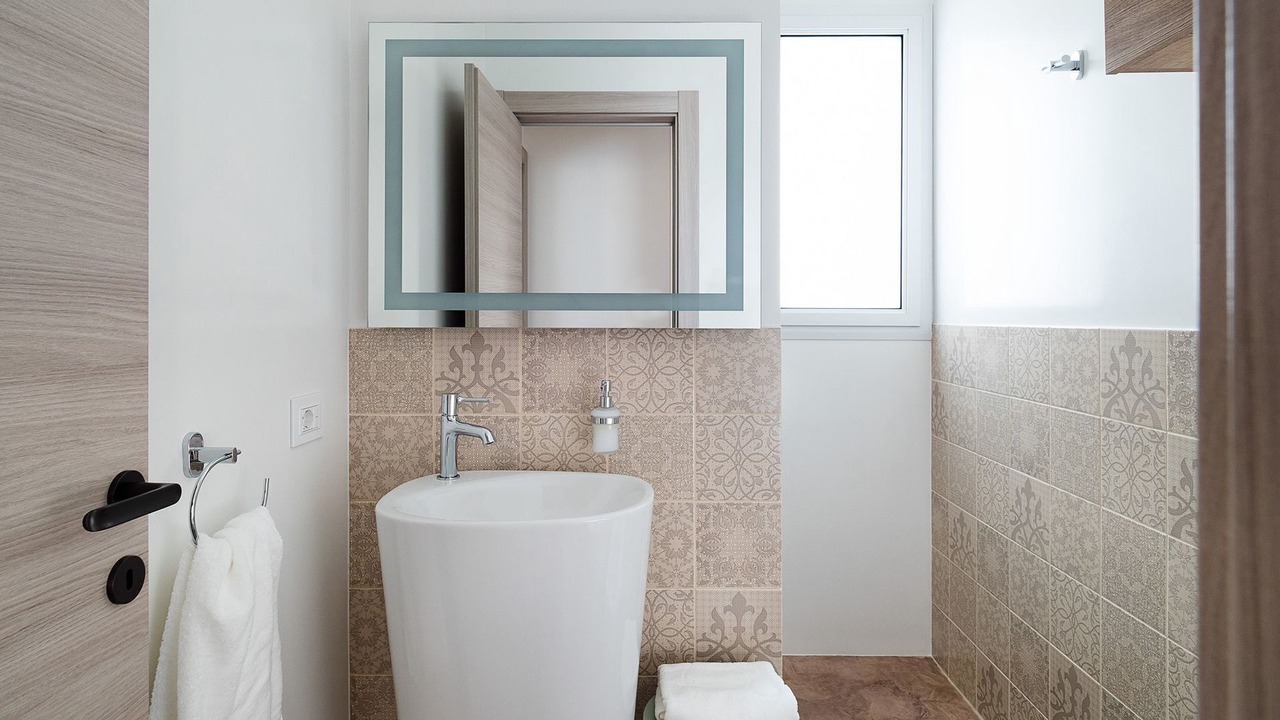 Photo of Bathroom in Reitani