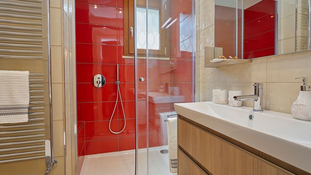 Photo of Bathroom in Carini