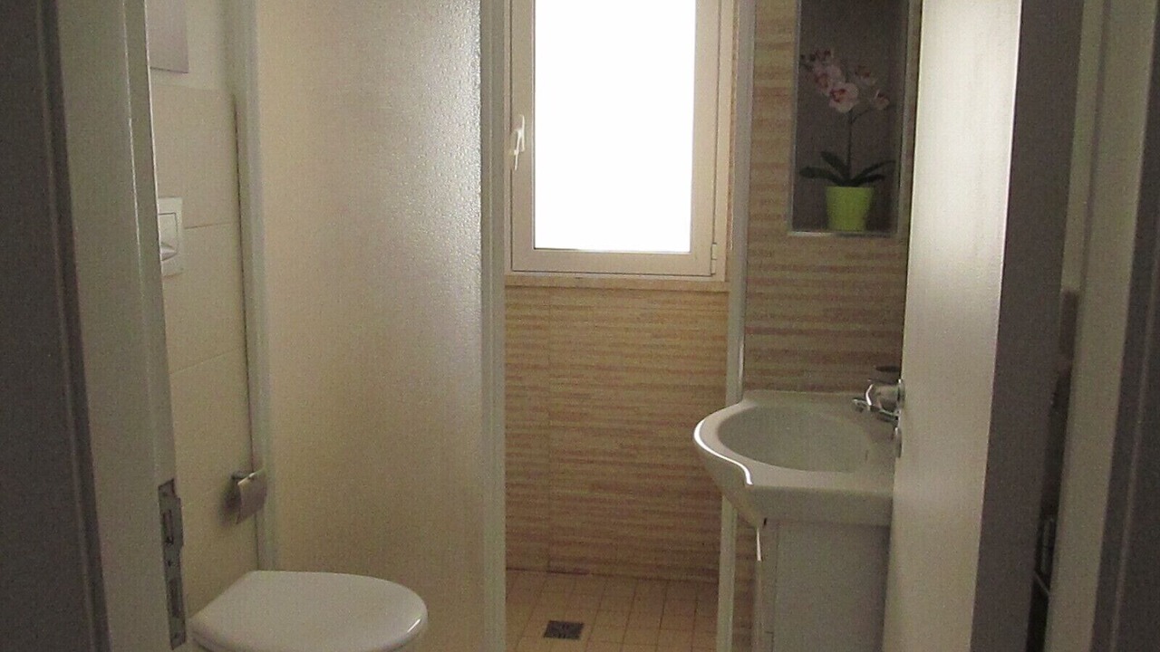 Photo of Bathroom in Comiso