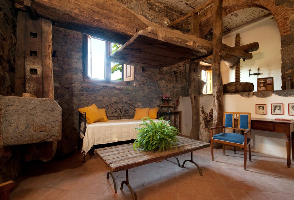 Photo of Others in San Leonardello