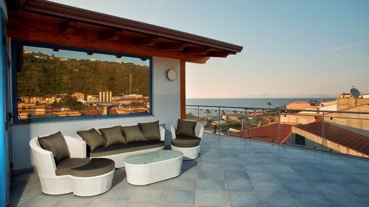 Photo of Patio Balcony in Capo d'Orlando