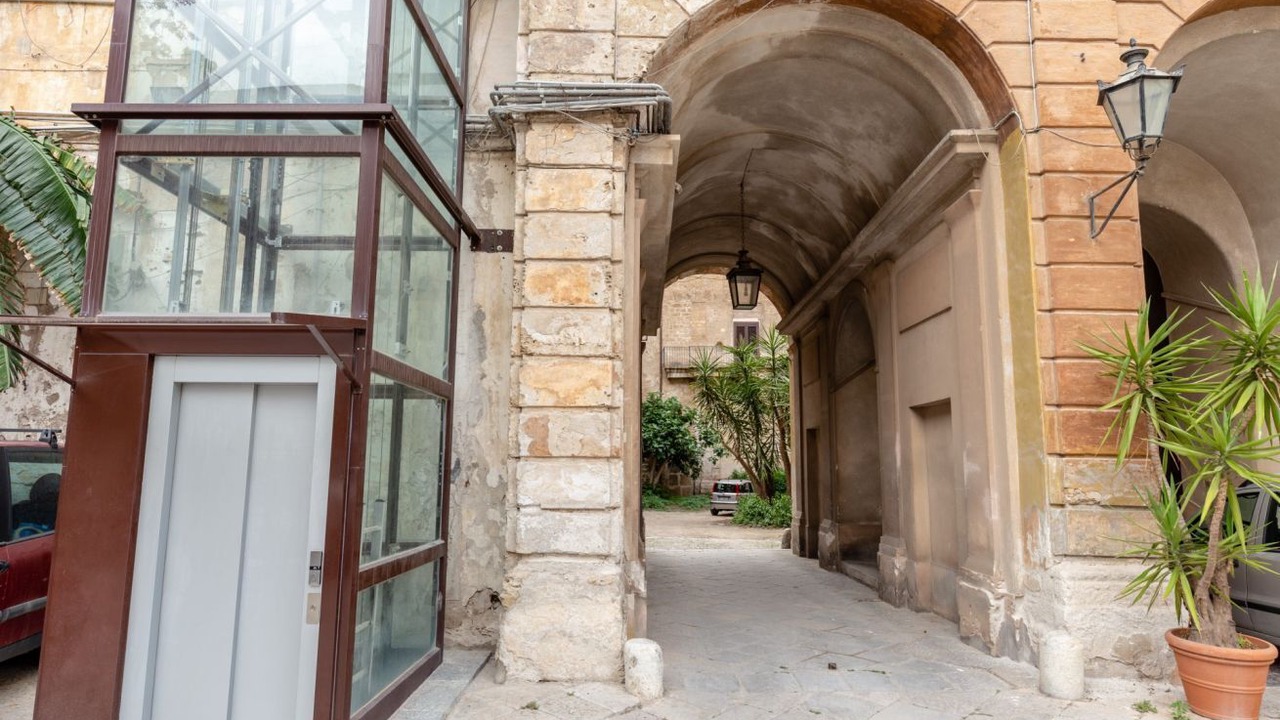 Photo of Outdoor in Kalsa