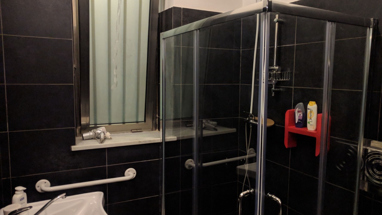 Photo of Bathroom in Canicatti