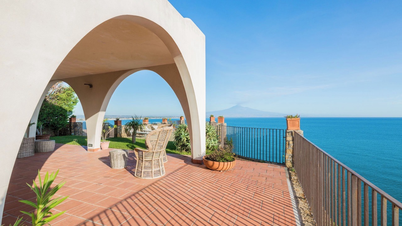 Photo of Patio Balcony in Costa Saracena-Castelluccio