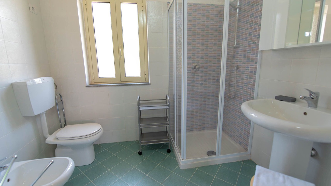 Photo of Bathroom in Patti