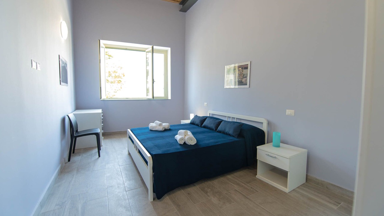 Photo of Bedroom in Patti