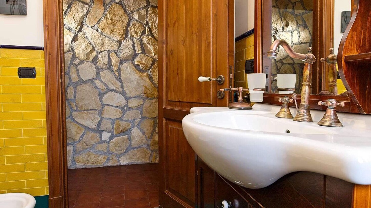 Photo of Bathroom in Ragalna
