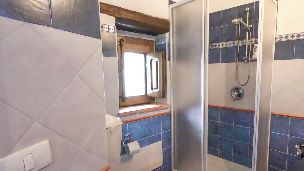 Photo of Bathroom in San Marco d'Alunzio