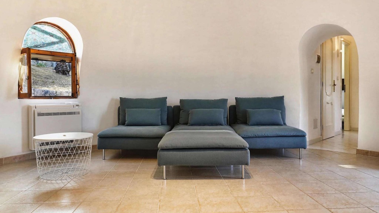 Photo of Livingroom in Syracuse