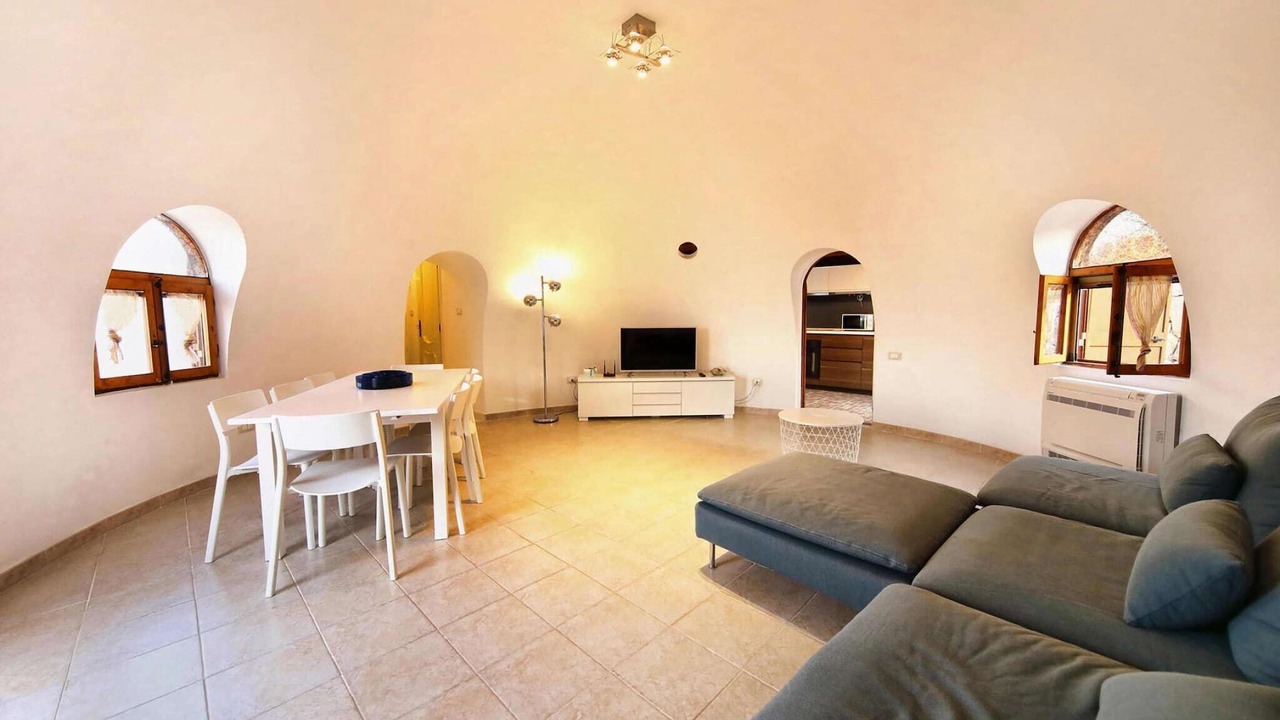 Photo of Livingroom in Syracuse