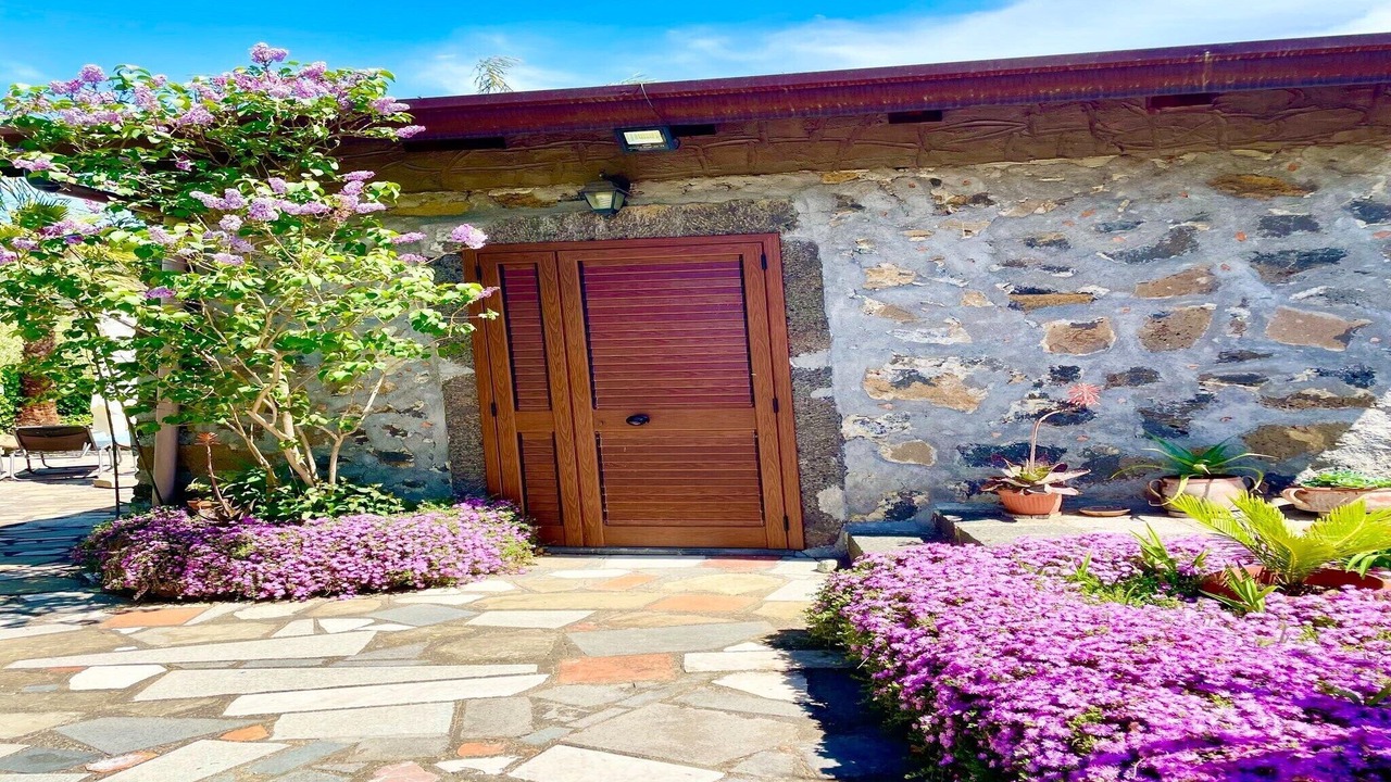 Photo of Outdoor in Mitogio