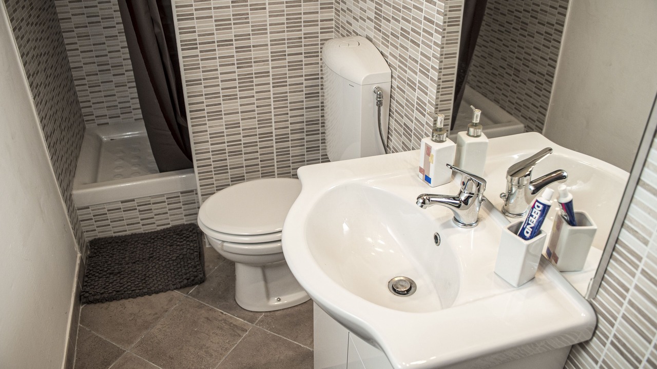 Photo of Bathroom in Syracuse
