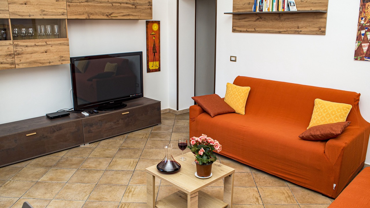 Photo of Livingroom in Syracuse