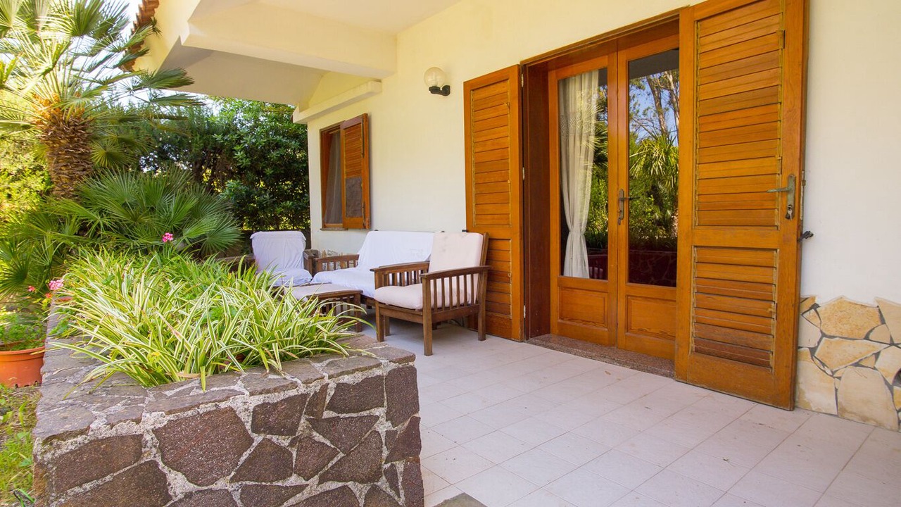 Photo of Patio Balcony in Furnari
