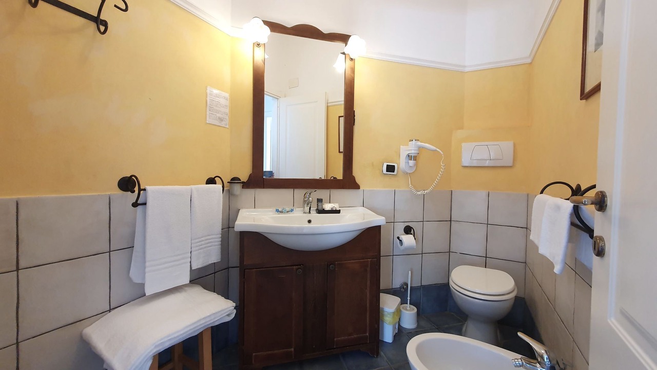 Photo of Bathroom in Plemmirio