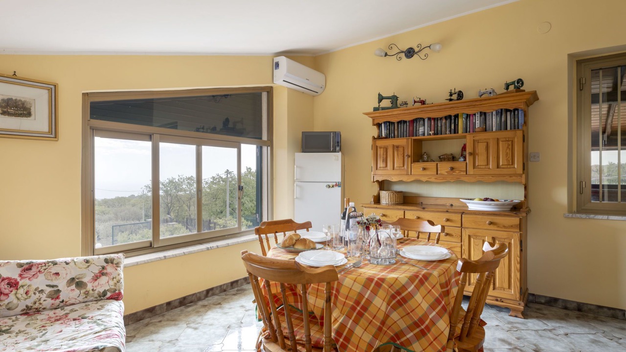 Photo of Bedroom in Piedimonte Etneo