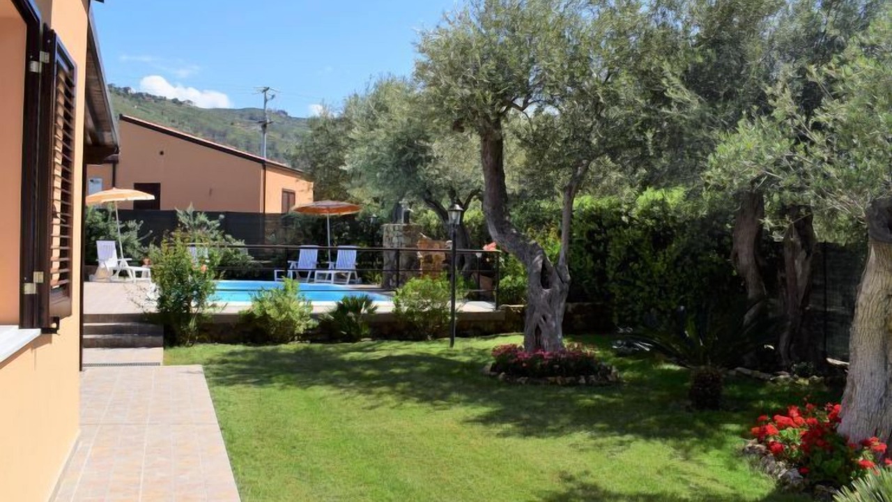 Photo of Outdoor in Capo