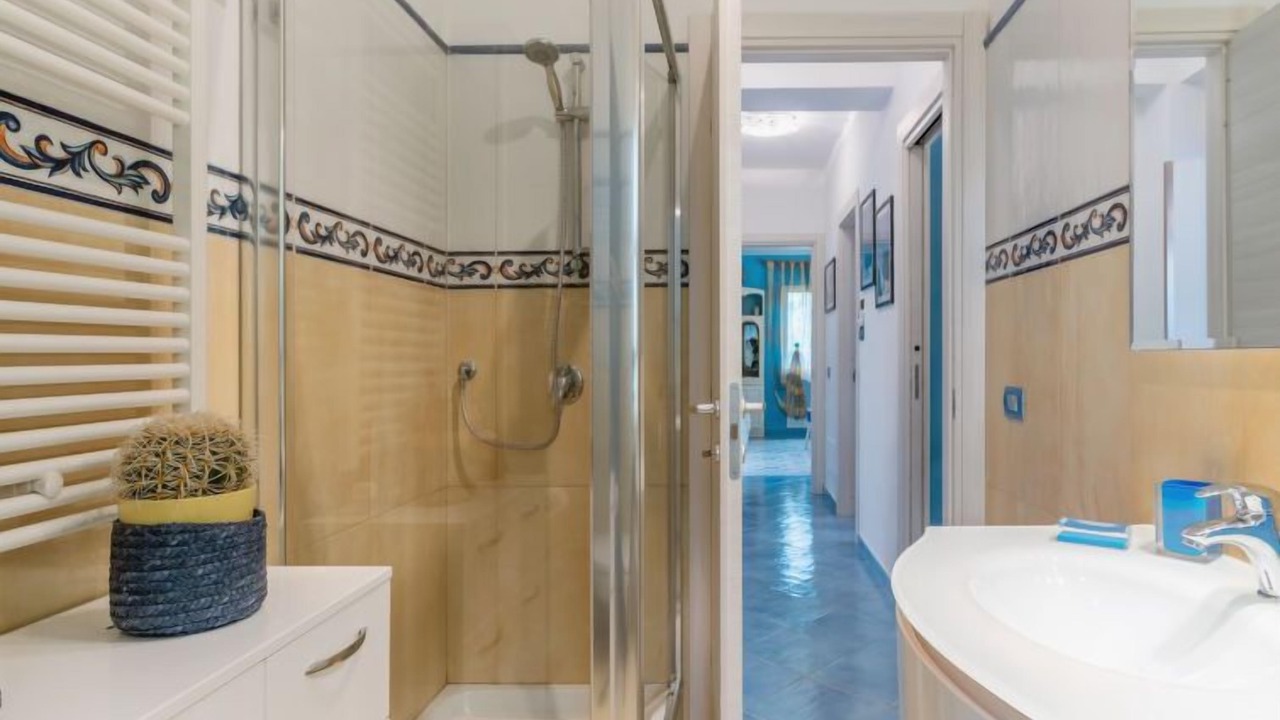 Photo of Bathroom in Capo