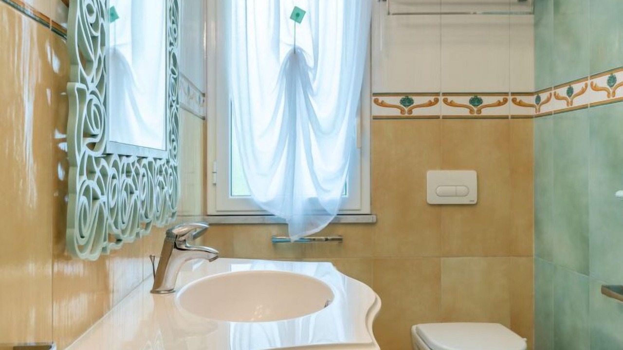 Photo of Bathroom in Capo