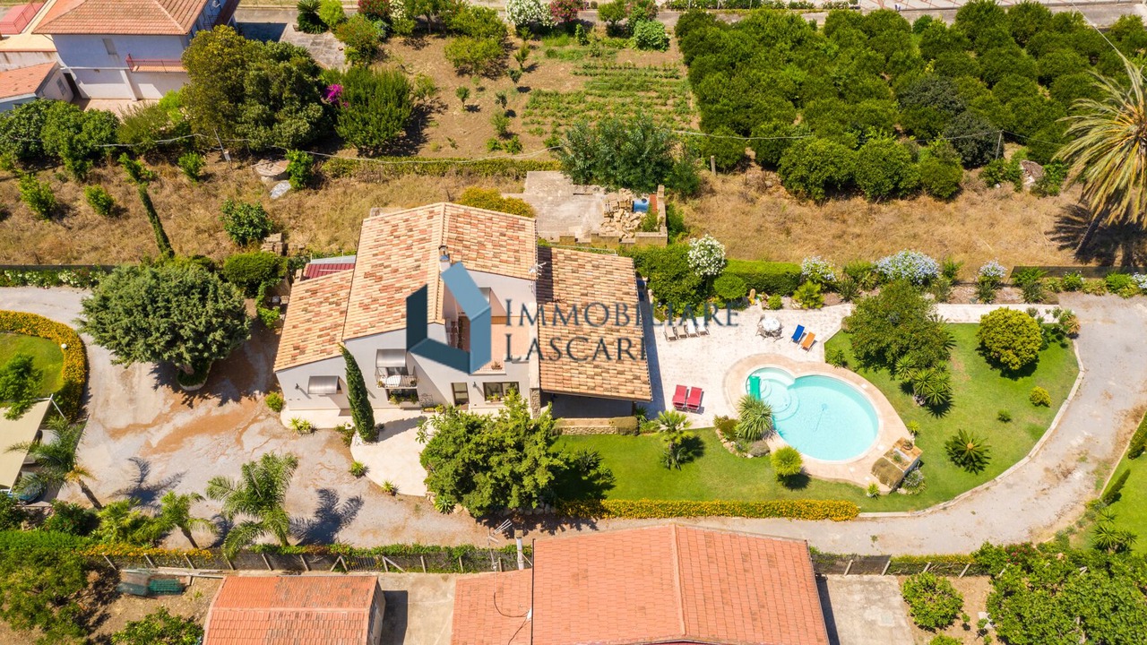 Photo of Outdoor in Campofelice di Roccella