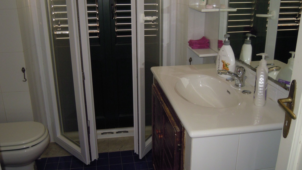 Photo of Bathroom in Porticello