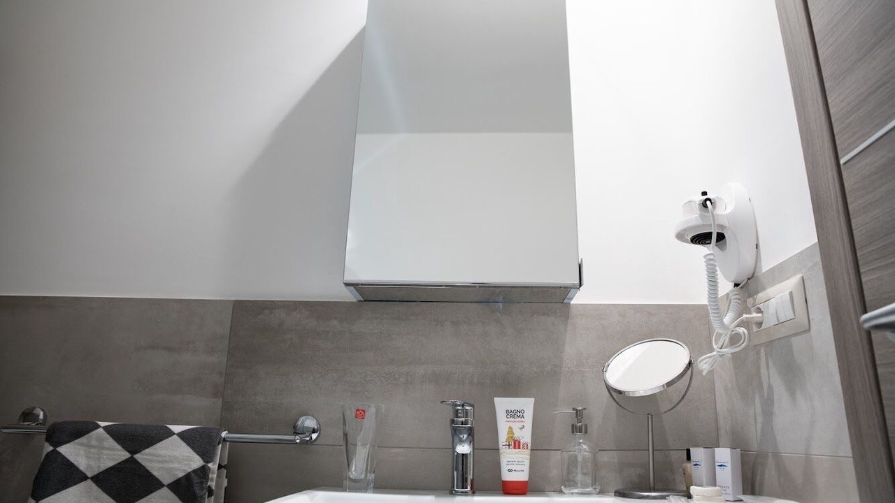 Photo of Bathroom in Lascari
