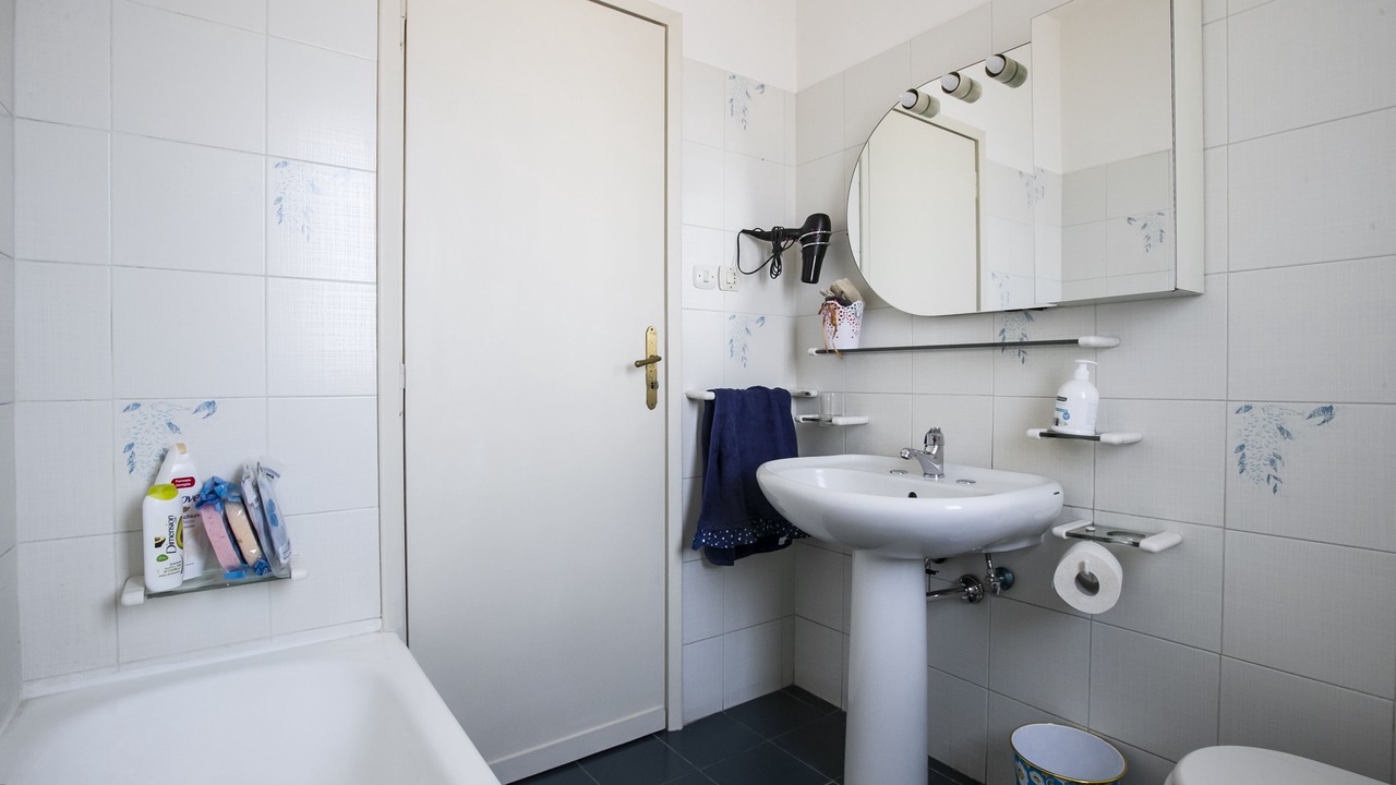 Photo of Bathroom in Borgo-Sanzio