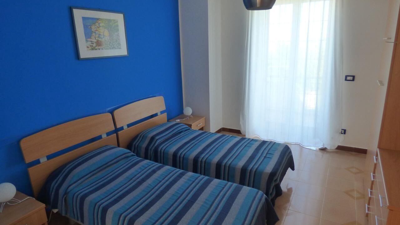 Photo of Bedroom in Patti