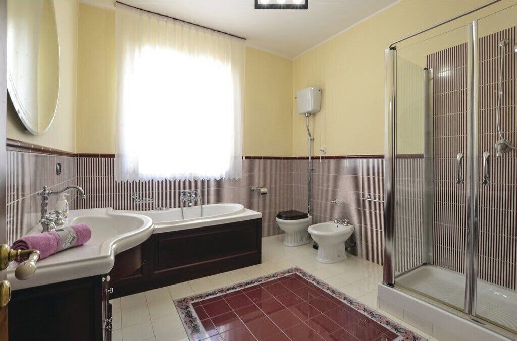 Photo of Bathroom in Ficarazzi