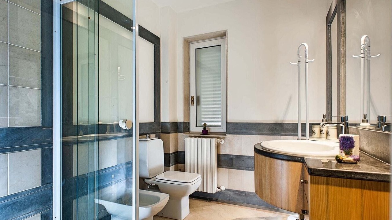 Photo of Bathroom in Noto