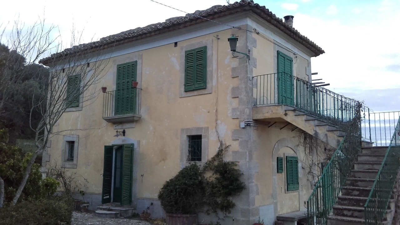 Photo of Outdoor in Mineo