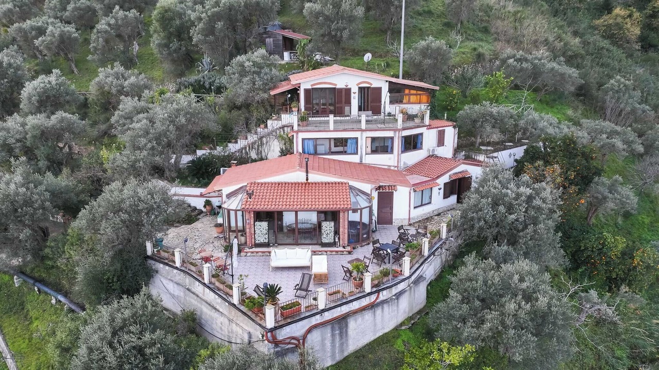 Photo of Outdoor in Reitano
