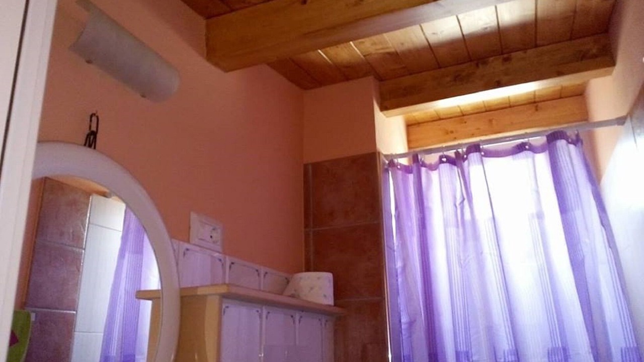 Photo of Bathroom in Condro