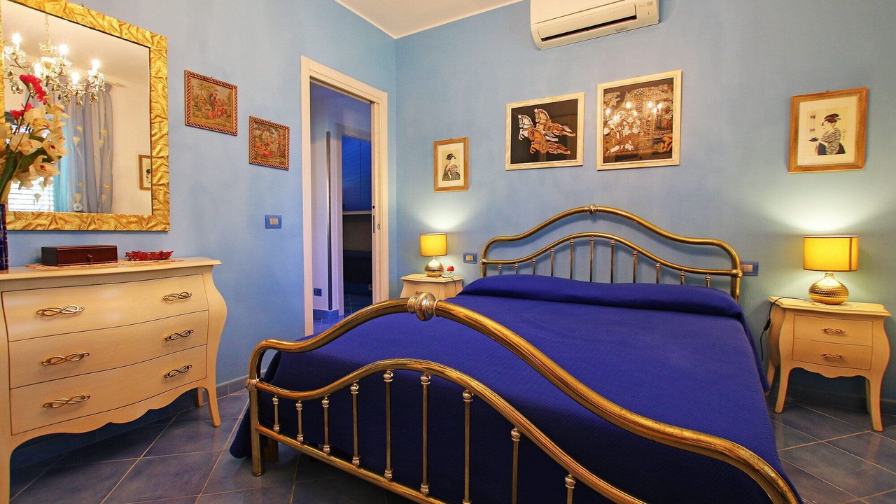 Photo of Bedroom in Capo