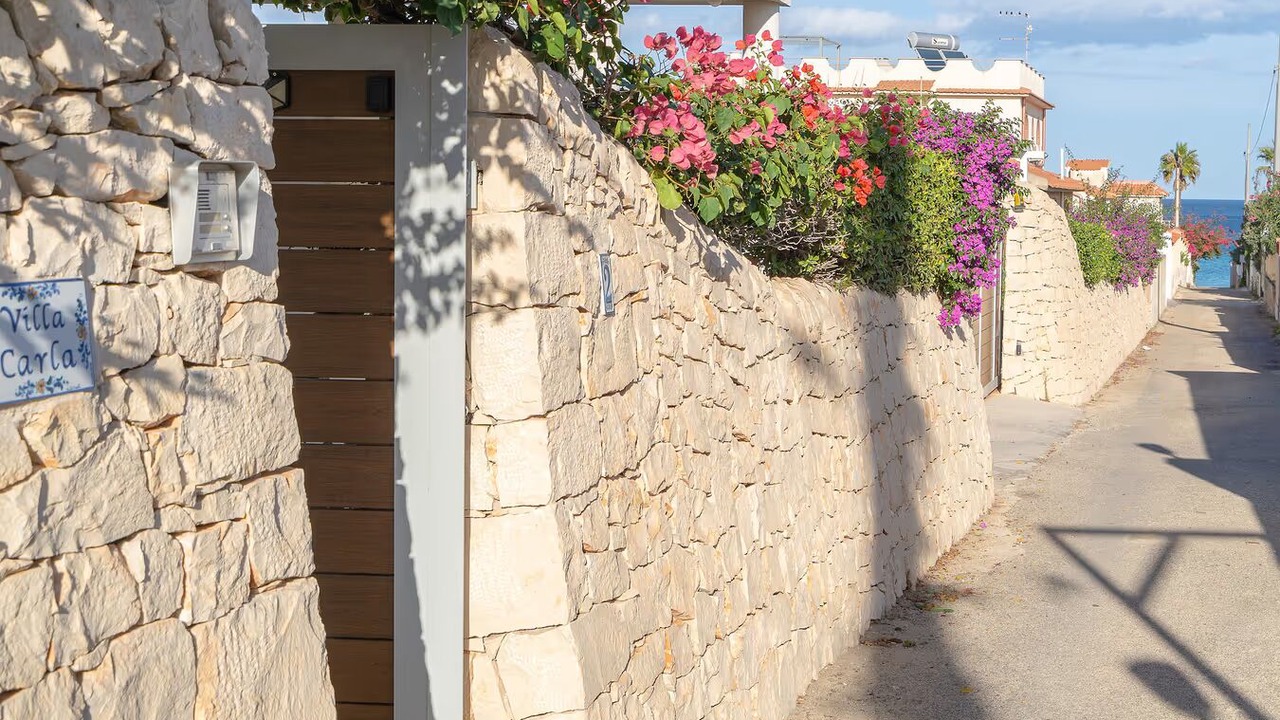 Photo of Outdoor in Reitani