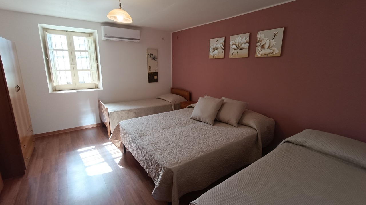 Photo of Bedroom in Naso