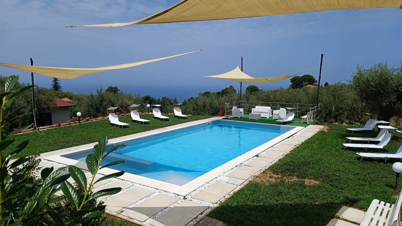 Photo of Outdoor in Naso