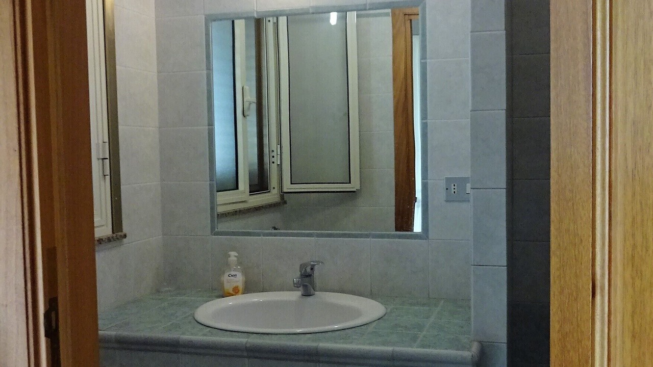 Photo of Bathroom in Avola