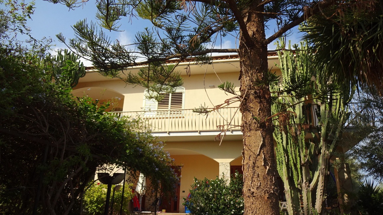 Photo of Outdoor in Avola