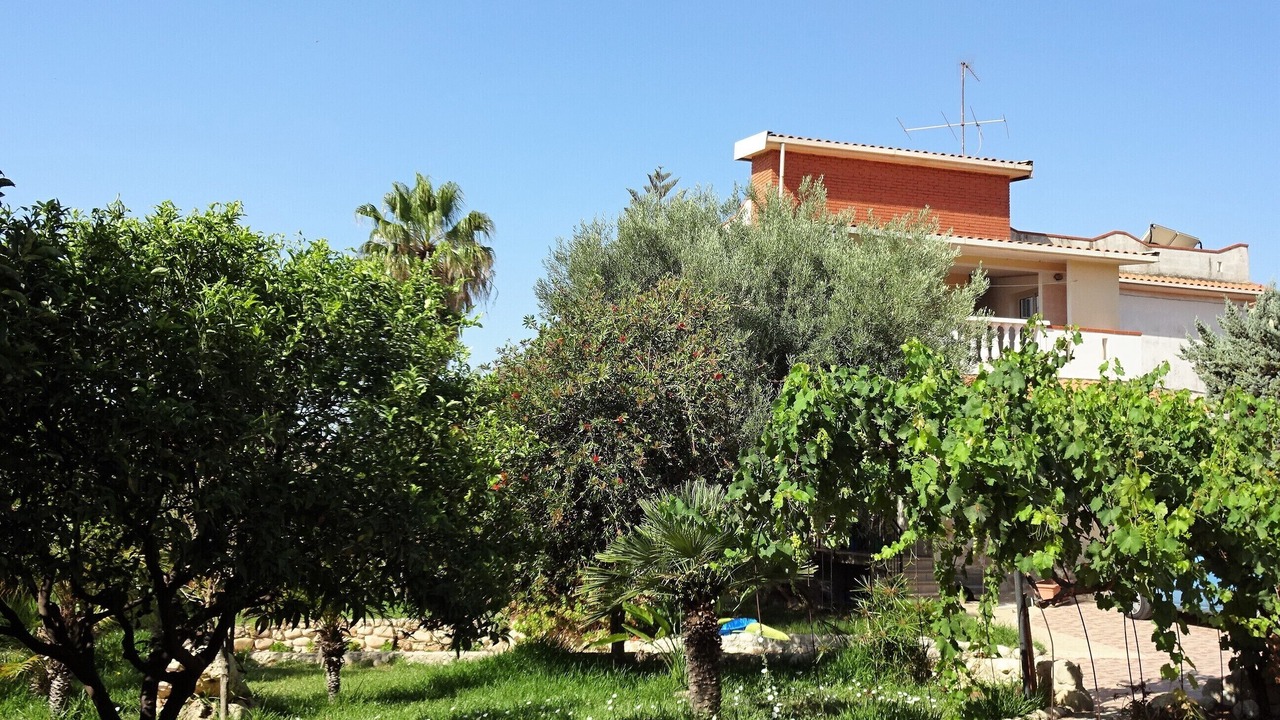 Photo of Outdoor in Avola