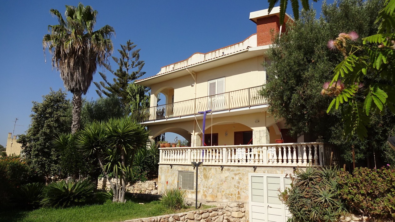 Photo of Outdoor in Avola