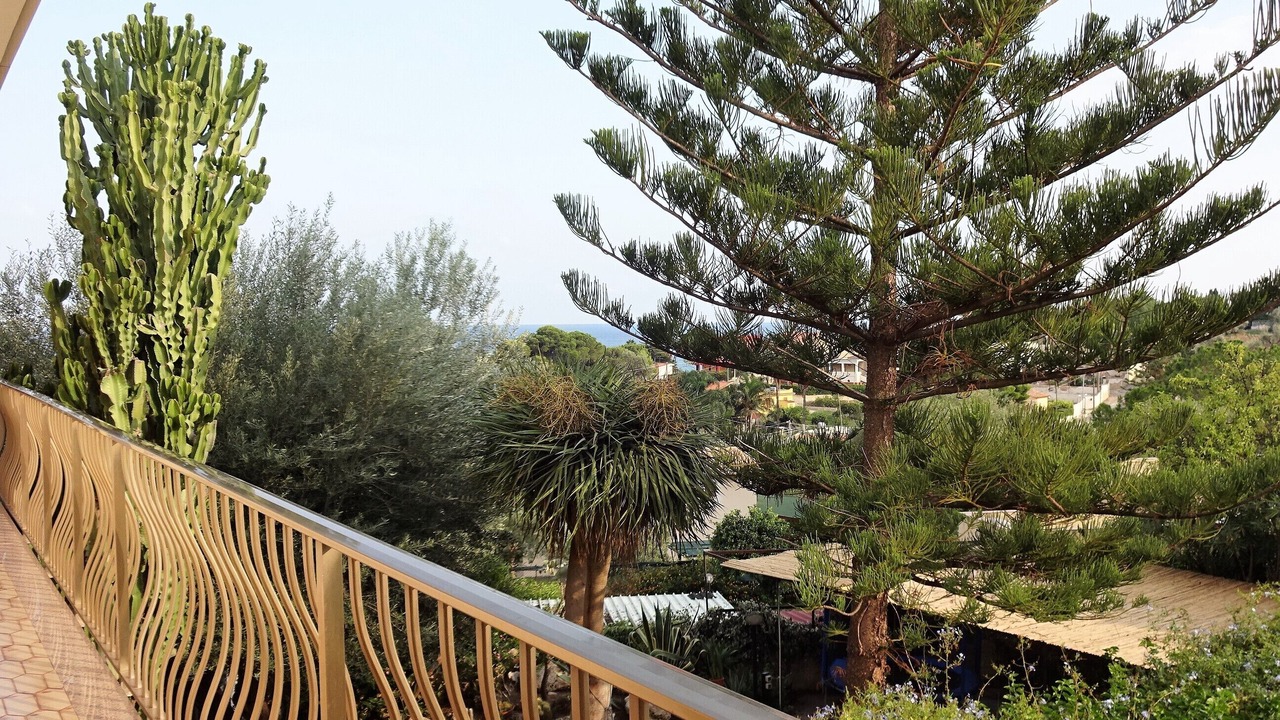 Photo of Outdoor in Avola
