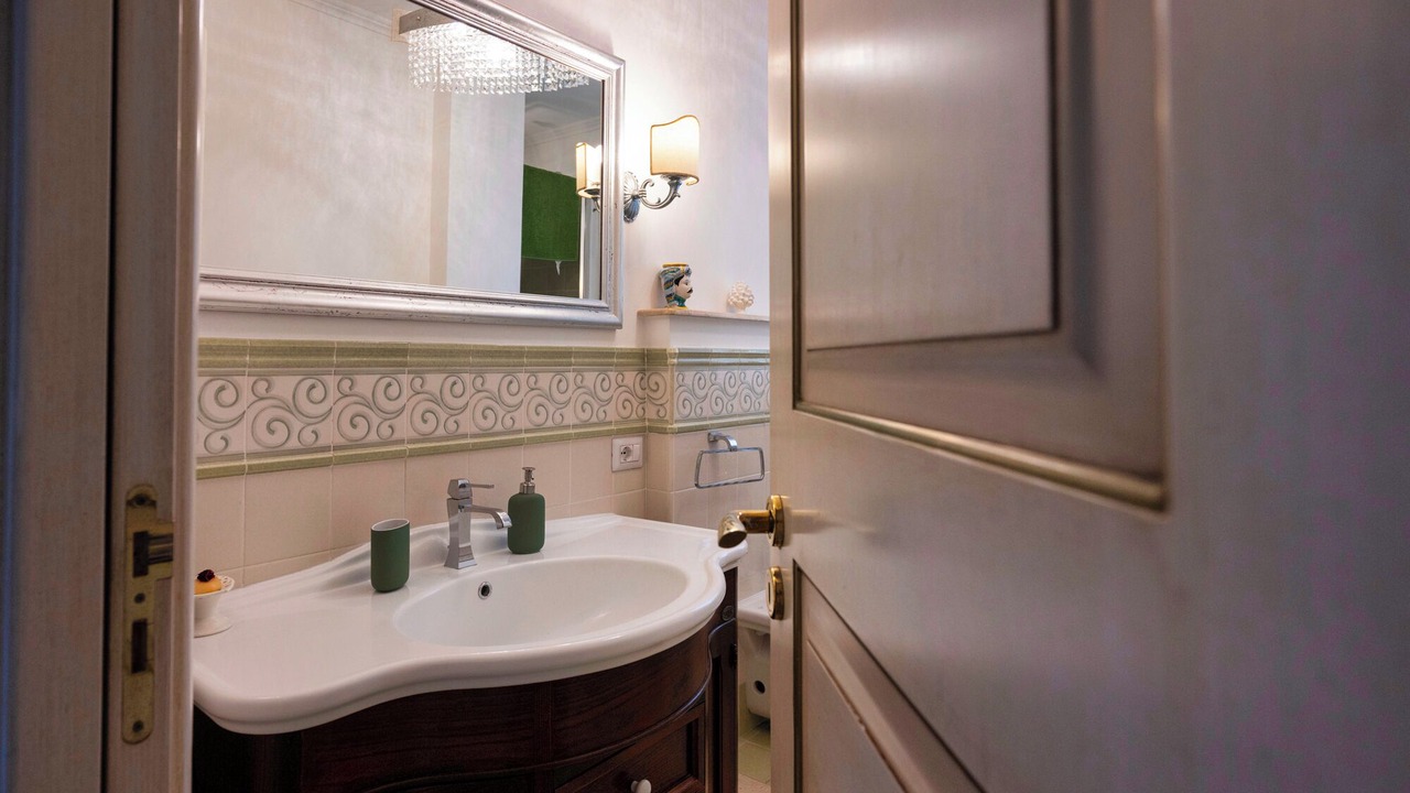 Photo of Bathroom in Giardini Naxos